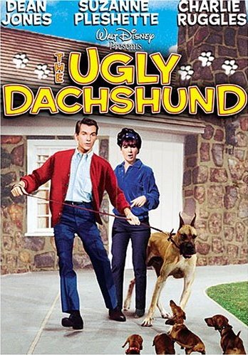 Μια παράξενη οικογένεια / The Ugly Dachshund (1966)